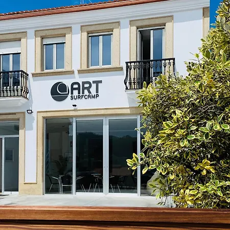 Artsurfcamp Hostel *